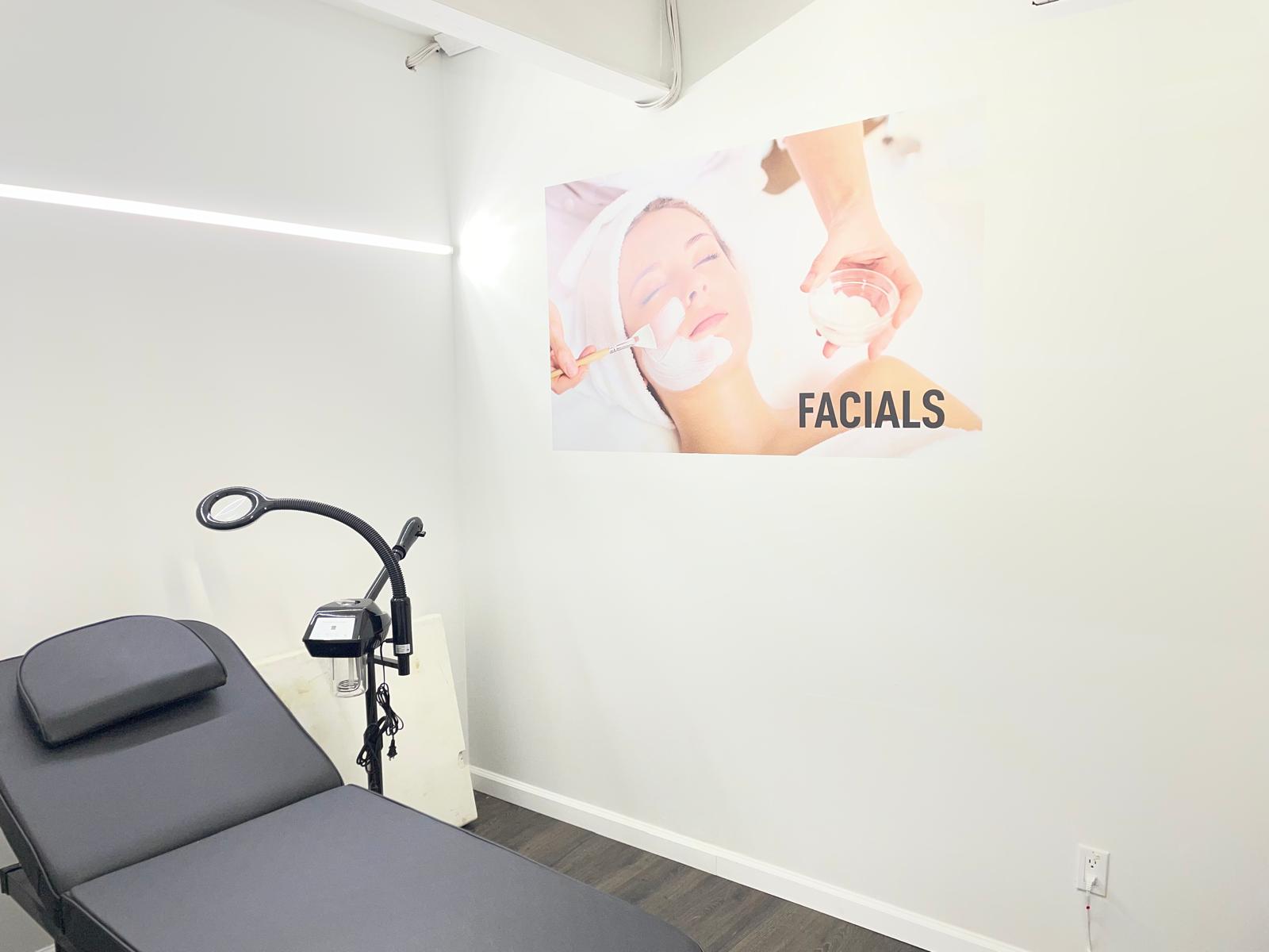 Facials treatment room with magnifier lamp